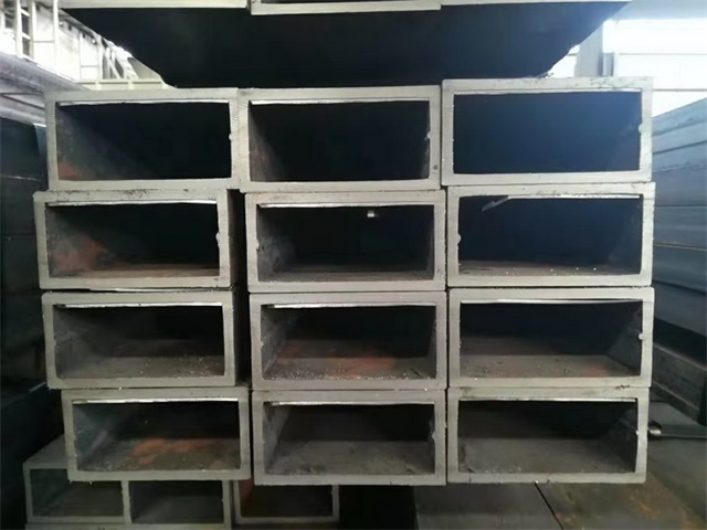 灵丘Q235冷拔方管材质特点 适用工程场景分析